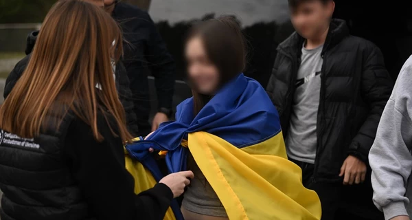 В Украину вернули еще пятерых детей с оккупированной части Херсонской области 