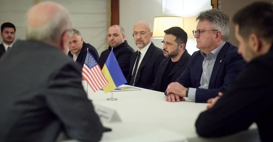 До США разом із Зеленським поїхали Арахамія, Умєров, Кислиця та Шмигаль