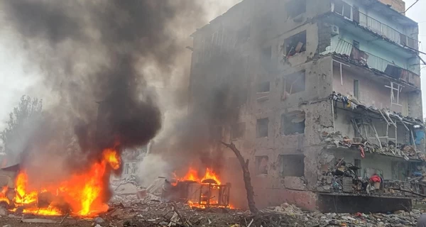 Россияне сбросили четыре авиабомбы на Александровку в Донецкой области - есть погибшие и раненые 