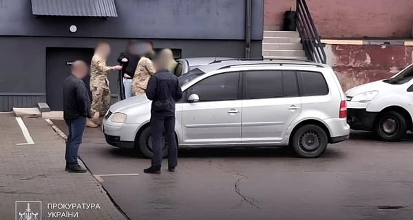 У Рівному затримали трьох працівників ТЦК - побили цивільного та розпилили газ