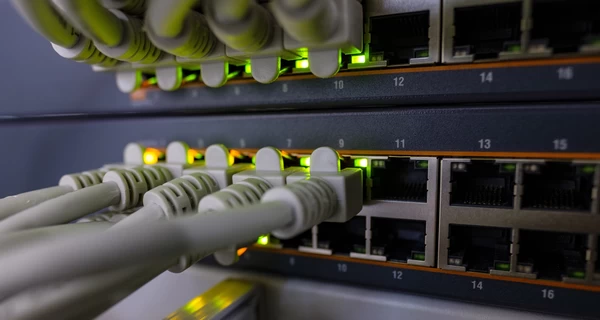 РФ бьет по сетевой инфраструктуре Украины, но интернет-блэкаута не будет, – Сергей 