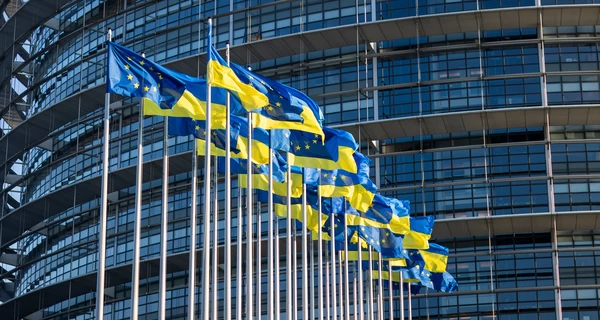 Брюссель разрабатывает «дорожные карты» вступления в ЕС для Украины и еще трех стран с четкими сроками