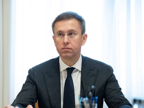 Уряд відкладає будівництво, ремонт та благоустрій через брак грошей 