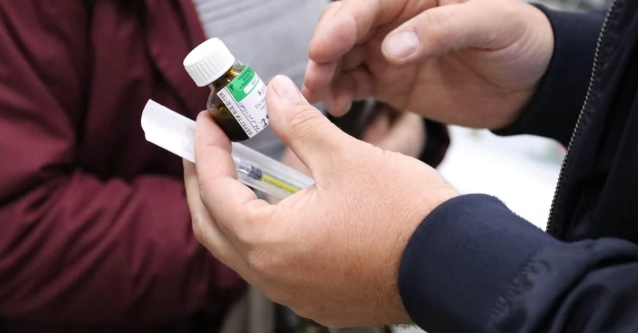 В Украине впервые пациентке с онкологией назначили лекарство на основе медицинского каннабиса