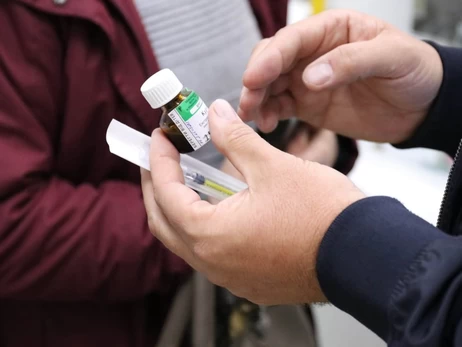 В Україні вперше пацієнтці з онкологією призначили ліки на основі медичного канабісу