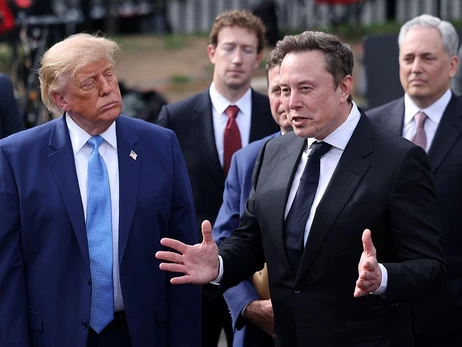 Трамп доверил Маску армию дронов, а миллиардерам – победу ИИ: как Америка бросает вызов Китаю