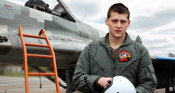 В бою погиб опытный пилот бригады 
