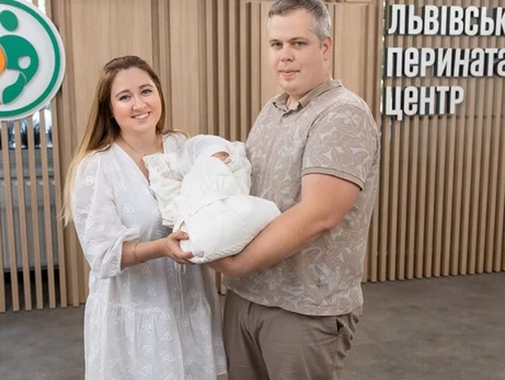 Львовские медики выходили младенца весом чуть больше 600 граммов