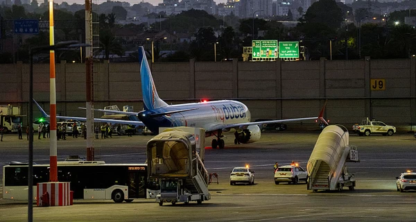 Пилот Flydubai хотел обрушить пассажирский самолет на аэропорт в Тель-Авиве, - СМИ