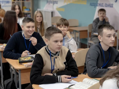 Комітет Ради підтримав законопроєкт про школи для нацменшин, на яких наполягала Угорщина