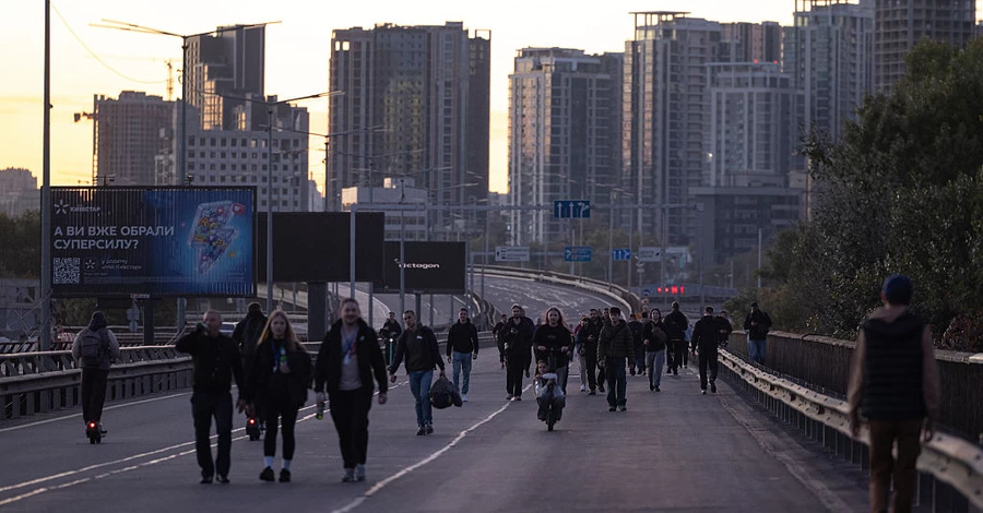 Воздушная тревога и мосты: могут ли уволить за опоздание и сколько должны заплатить за время в укрытии