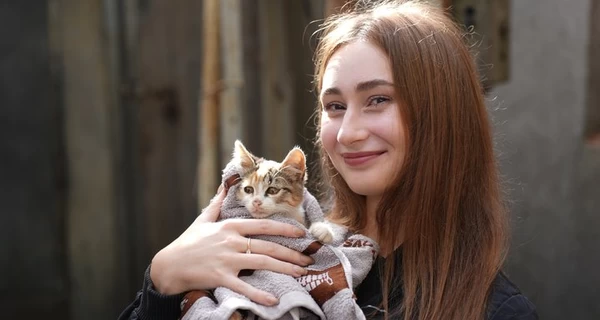 Кошка с котятами, которых военные дроном эвакуировали из Олешек, вскоре отправятся в новые семьи