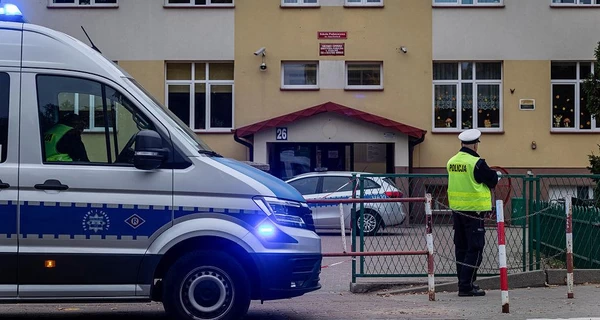 «Кривава п'ятниця» у Польщі: чому підлітки пішли до школи з ножами та мачете