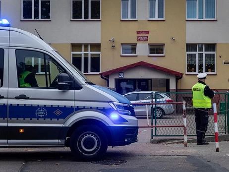 «Кривава п'ятниця» у Польщі: чому підлітки пішли до школи з ножами та мачете