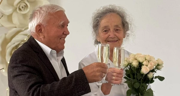 В Хмельницкой области пара поженилась после 60 лет совместной жизни