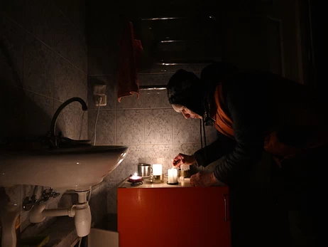 В Киеве масштабное обесточивание в нескольких районах, остановился электротранспорт и проблемы с водой