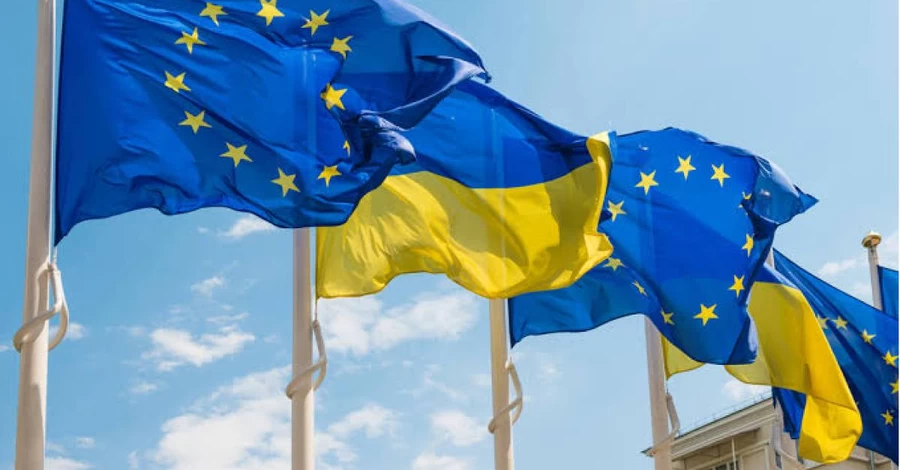Україна отримає від ЄС додаткові кошти на дрони й ракети 