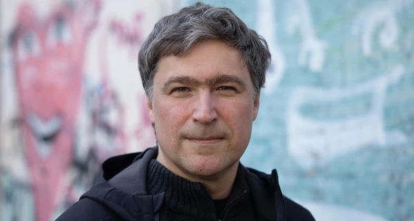Из Латвии выдворяют журналиста Леонида Рагозина, который уехал из России после аннексии Крыма