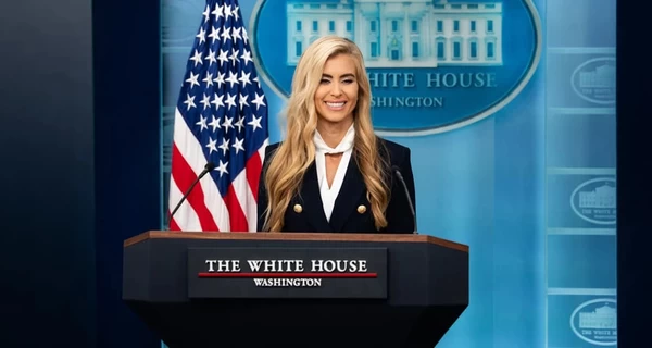 Трамп уволил свою пресс-секретаря Кэти Захарию - проработала всего 5 дней 