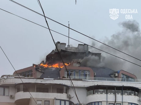 Росіяни вдарили по багатоповерхівці в Одесі, серед постраждалих - дитина