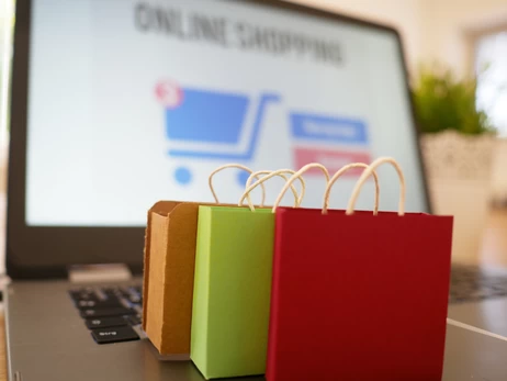 Платформа для продажу вживаних речей Vinted видаляє оголошення про товари, викрадені під час заворушень у Франції