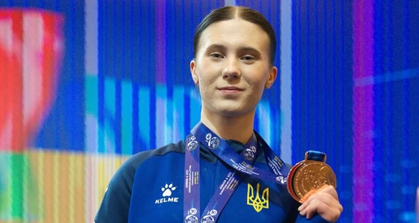 Медалістка ЧЄ Поліна Кононченко: Прийшла з мамою на фітнес, а опинилася у важкій атлетиці