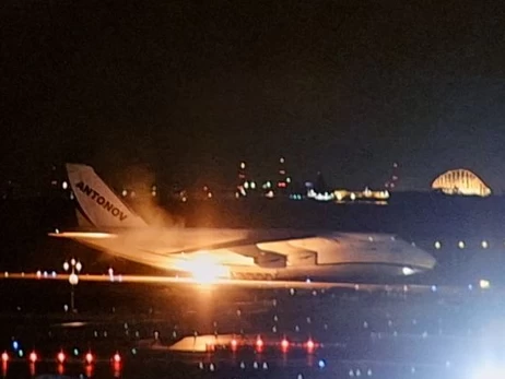 В аеропорту Японії сталося займання на борту українського Ан-124 