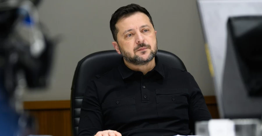 Зеленський запропонував продовжити воєнний стан та мобілізацію до кінця січня 2027 року