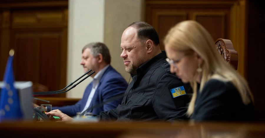 Верховна Рада продовжила воєнний стан та мобілізацію до кінця січня 2027 року