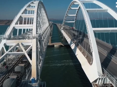 Українські міста готуватимуть до кругової оборони, - Зеленський увів у дію рішення РНБО