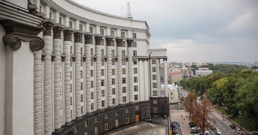 Лимиты бронирования на предприятиях сокращают, а критерии пересмотрят  