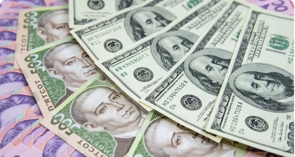 Долар по 150 грн: наскільки реальний прогноз Коломойського
