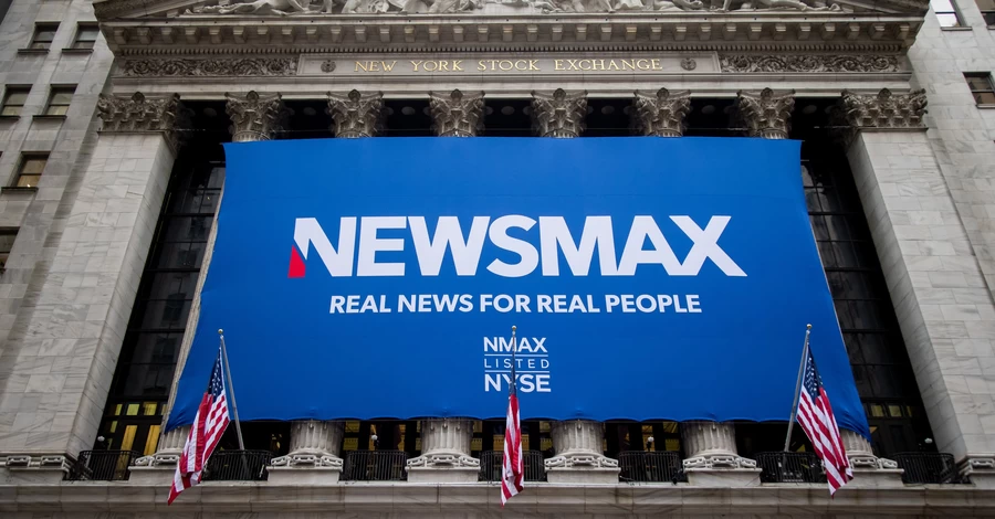 Советник Мелании и протраповский канал Newsmax в Олешках: кто и как будет освещать гуманитарную миссию