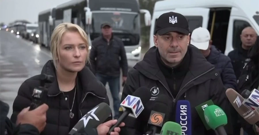 Украинская делегация уже в Олешках – колонна успешно добралась до города