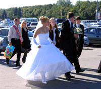 Украинцы увлеклись свадьбами 