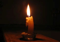 Каждому киевлянину выдадут по свечке в память Голодомора 