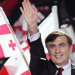 Грузины требуют отставки Саакашвили  