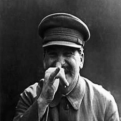 В Украине решили реанимировать Сталина 