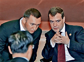 Медведев не отдал Японии Курилы 