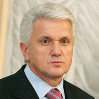 Литвин не доволен, что Янукович и Тимошенко без него договорились 