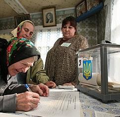 На выборах в Мукачево рекордно низкая явка  