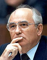 Михаил Горбачев за 250 тысяч согласился поужинать с Хью Грантом 