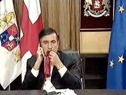 Галстуки Саакашвили хотят раздать бомжам 