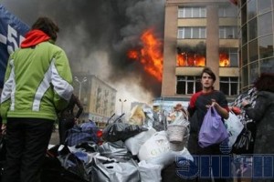 В деле о сгоревшем универмаге давать показания будут почти 300 человек 