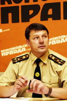 Вооруженные грабители поджидали начальника МЧС Киева в лифте 