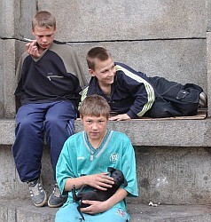 Во Львове трое школьников ограбили детский сад 