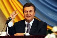 Янукович рассказал про цветочки 