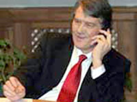 Ющенко по телефону приказал Черновецкому вернуть горячую воду 