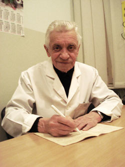 Первый анестезиолог Украины Афанасий Маловичко: «Амосов называл меня Афоней» 
