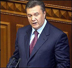 Депутаты в парламенте похохотали над речью Януковича 